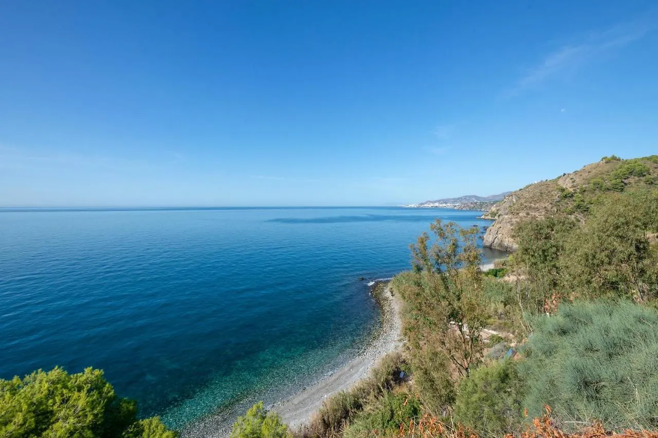 Holiday home Seaside Retreat: Nerja's Two-Bedroom Oasis with Pool and Views